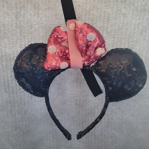 Mickey Earholders - Picture 2 of 2